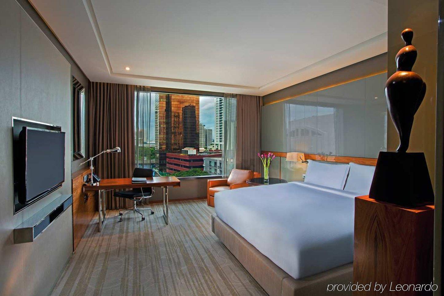 Sukhumvit By Ihg Khách sạn 4*